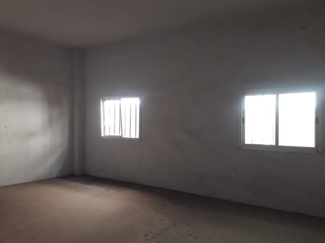 Building for sale in Dora, Metn - photo 2