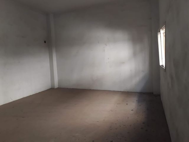 Building for sale in Dora, Metn - photo 3
