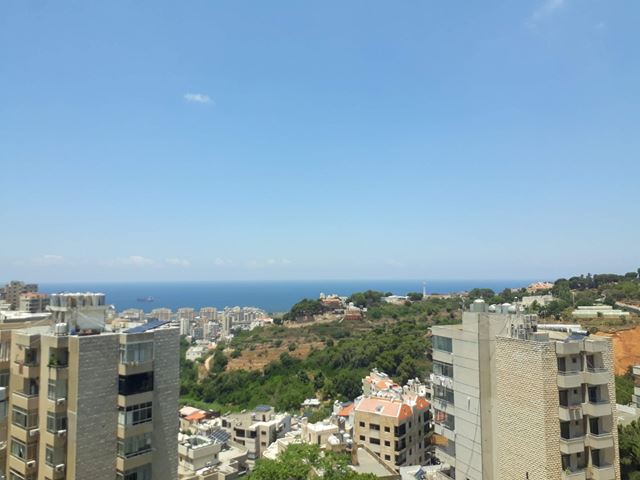House with a garden for sale in Naccache, Metn