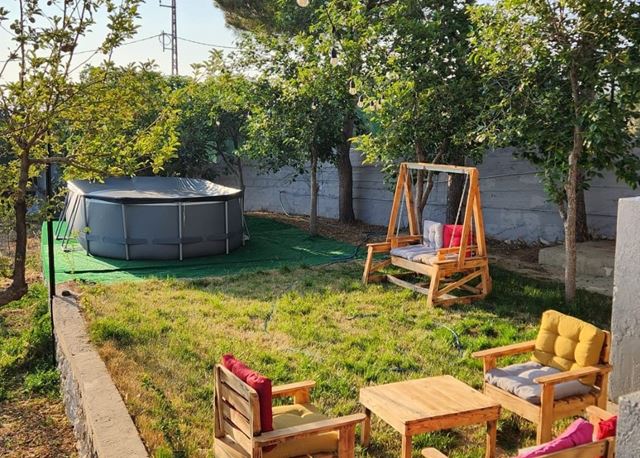 House with a terrace for rent in Aannaya, Jbeil