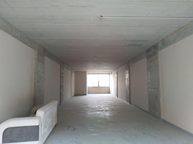 Store for sale in Mazraat yachouh, Metn - photo 2