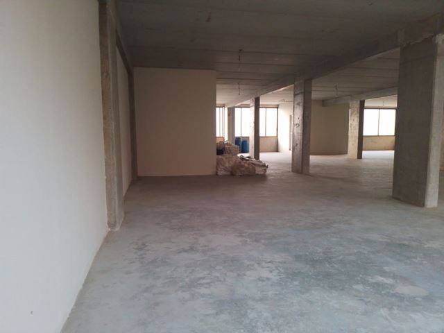 Warehouse for rent in Mazraat yachouh, Metn - photo 3