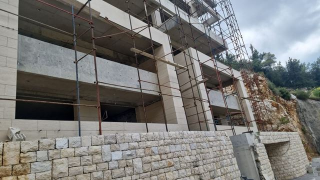 Apartment with a pool for sale in Adma, Keserwan - photo 2