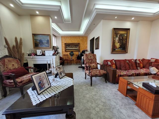 Sea-view apartment for sale in Adonis, Keserwan - photo 2