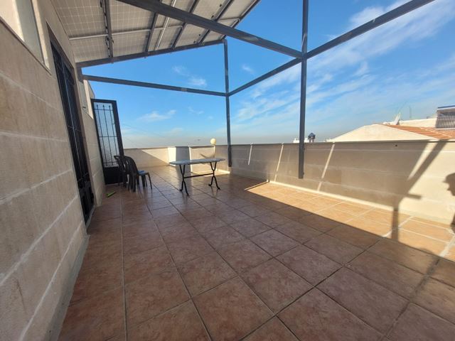 Apartment with a terrace for sale in Mansourieh, Metn - photo 3