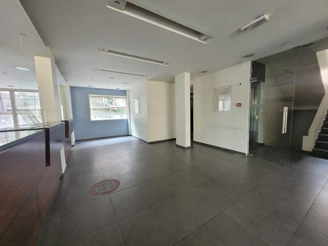 Building for sale in Mazraat yachouh, Metn - photo 2