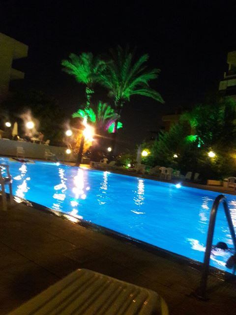 Apartment with a pool for sale in Ain Saade, Metn - photo 3