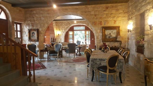 House with a garden for sale in Beit Chabeb, Metn