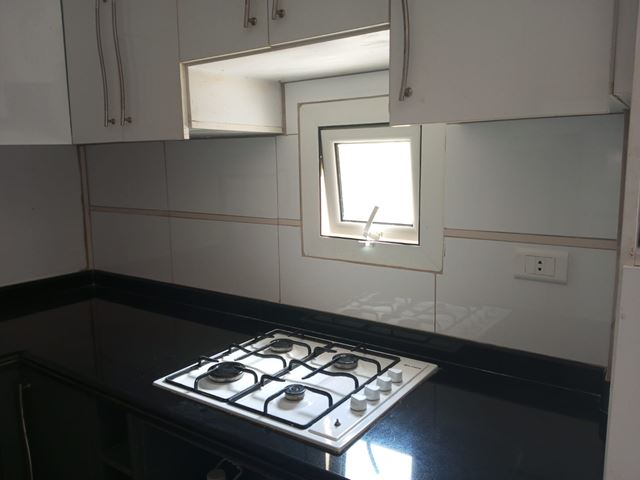 Apartment with a terrace for sale in Baabdat, Metn - photo 2