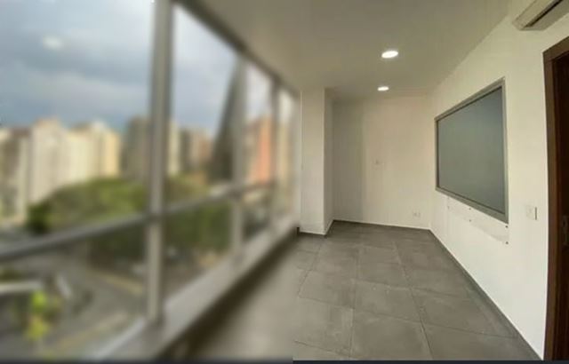 Office for rent in Sin El Fil, Metn