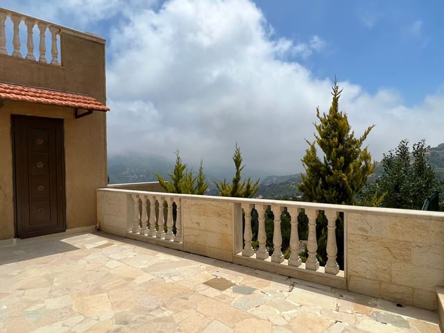 Villa with a mountain view for sale in Mayrouba, Keserwan