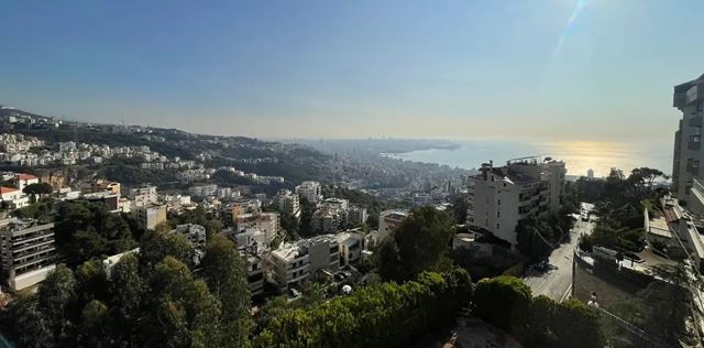 Sea-view apartment for sale in Rabieh, Metn - photo 2