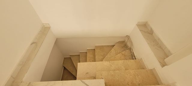 Store for sale in Mezher, Metn - photo 3
