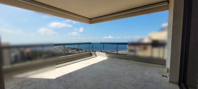 Sea-view apartment for sale in Kornet Chehwen, Metn