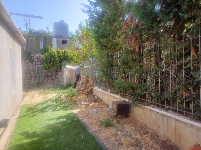 House with a mountain view for sale in Mrouj, Aley - photo 2