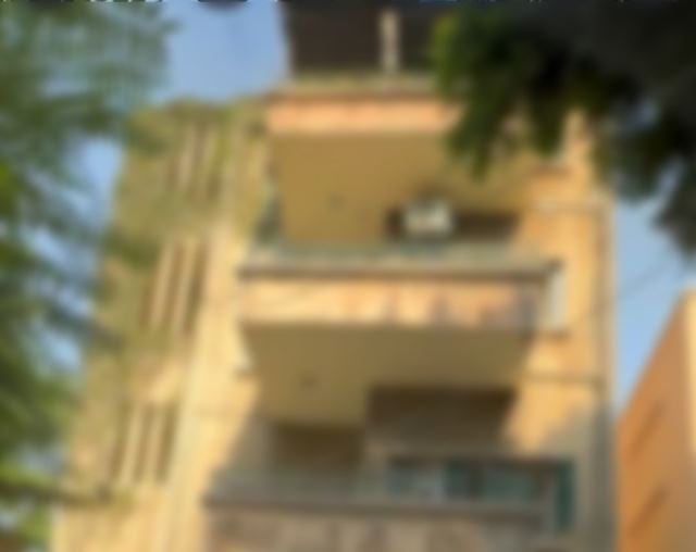Building for sale in Geitawi, Beirut