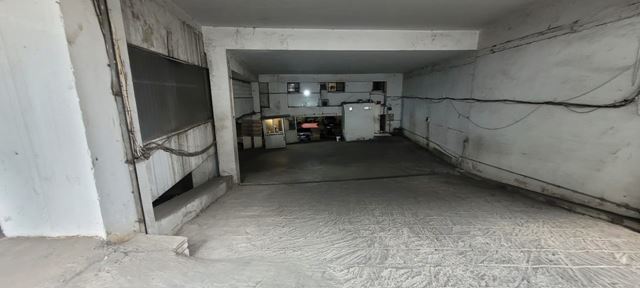 Warehouse for sale in Dora, Metn - photo 2