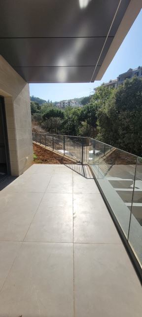 Sea-view apartment for rent in Roumieh, Metn - photo 2