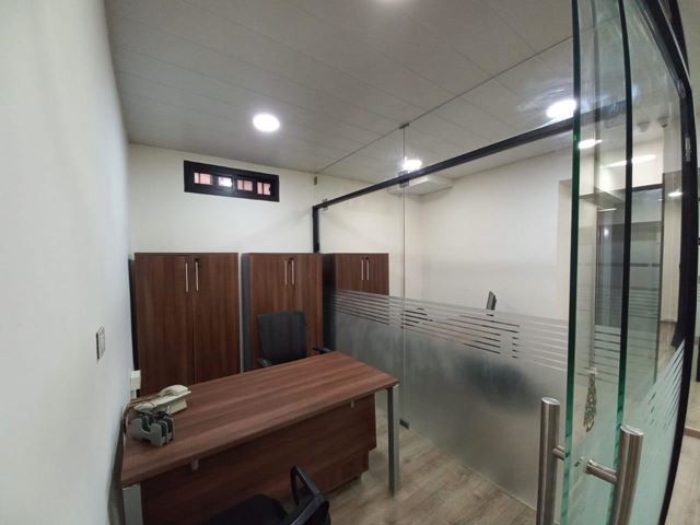 Office for rent in Forn el chebak, Baabda - photo 3