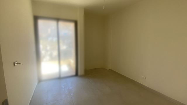 Sea-view apartment for sale in Zeghrine, Metn - photo 2