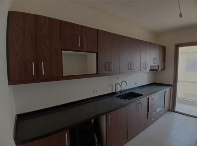 Sea-view apartment for sale in Mar Chaaya, Metn - photo 3