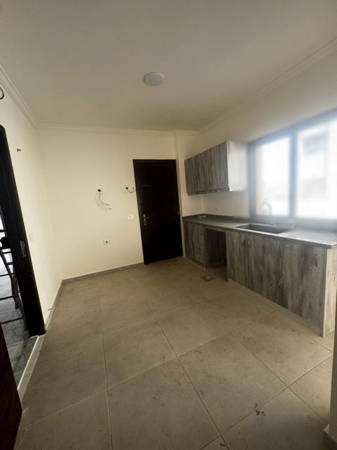 Apartment with a terrace for sale in Bsalim, Metn - photo 2
