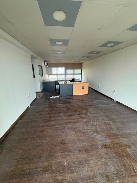 Office for rent in Jounieh, Keserwan