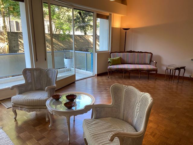Apartment for rent in Sodeco, Beirut - photo 2