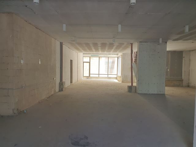Store for rent in Gemayzeh, Beirut