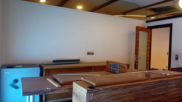 Office for rent in Sursock, Beirut - photo 2