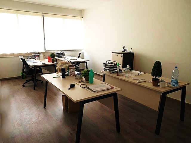 Office for sale in Sin El Fil, Metn