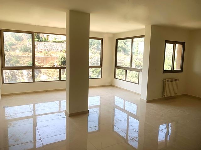 Apartment with a terrace for sale in Ghazir, Keserwan - photo 3