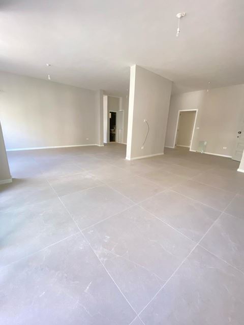 Apartment for sale in Ain el remaneh, Baabda - photo 2