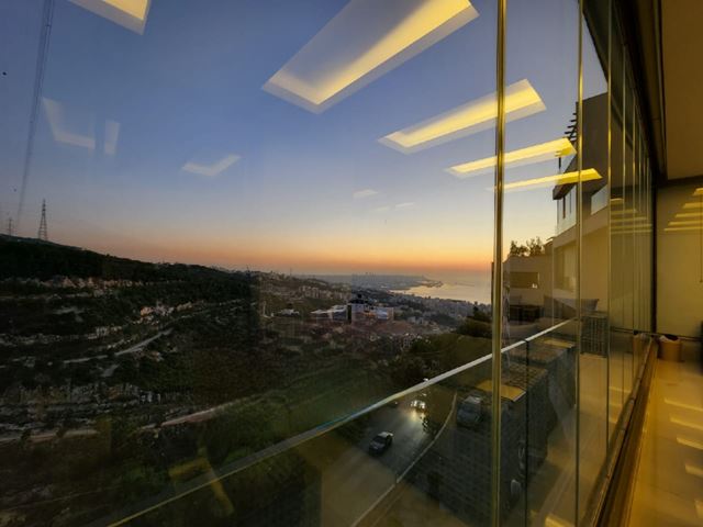 Sea-view apartment for sale in Rabweh, Metn