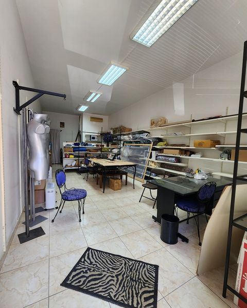 Store for sale in Jdeide, Metn