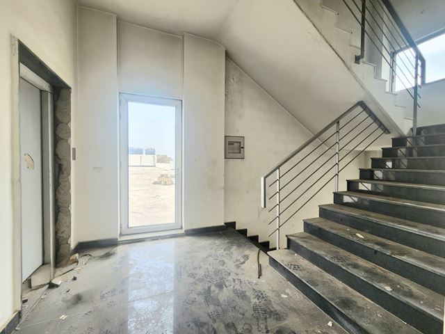Building for rent in Dora, Metn - photo 2