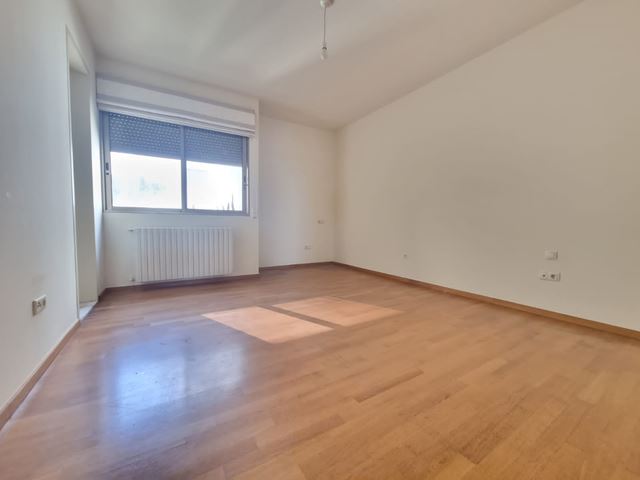 Apartment for sale in Tabaris, Beirut - photo 3