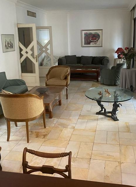 Apartment for sale in Ras beiruth, Beirut