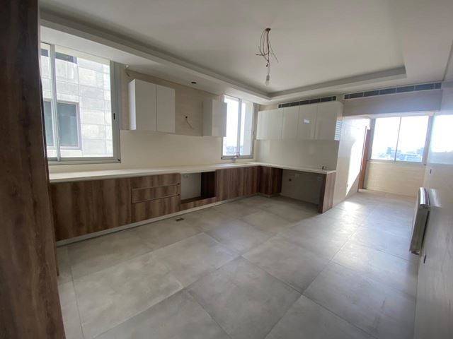 Apartment for sale in Sodeco, Beirut - photo 2