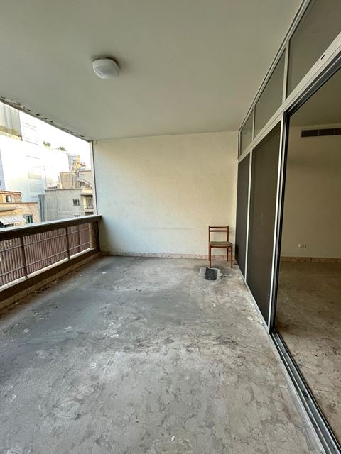 Apartment for sale in Hamra, Beirut - photo 2
