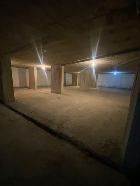 Warehouse for sale in Batroun