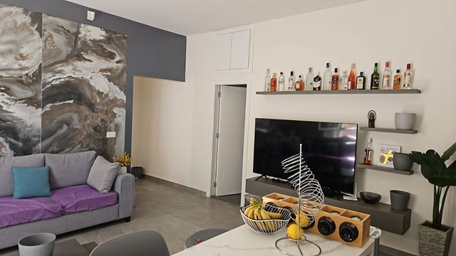 Apartment with a garden for sale in Batroun - photo 2