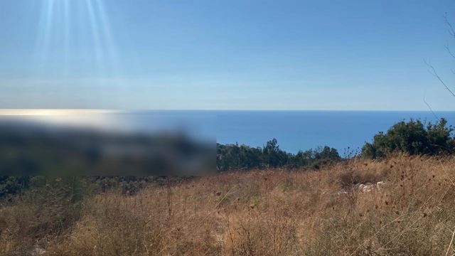 Sea-view land for sale in Batroun - photo 2