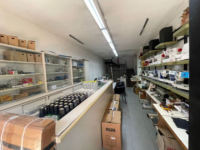 Store for sale in Dikwene, Metn