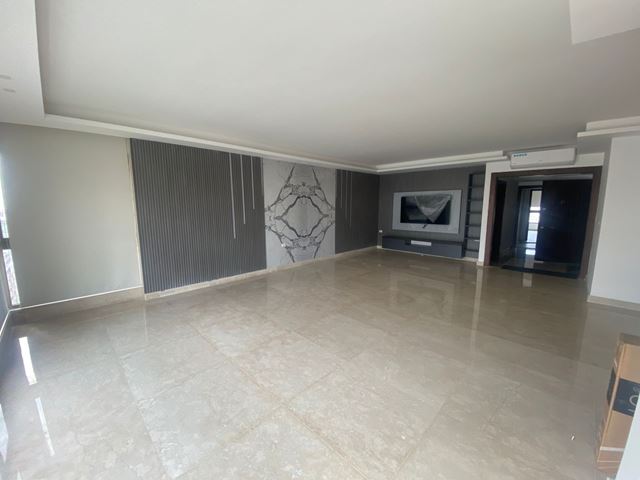 Apartment for sale in Mar elias, Beirut