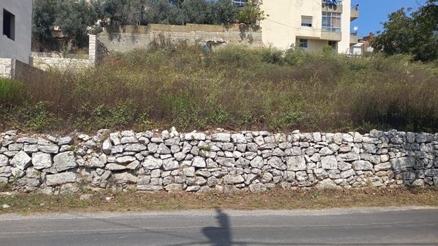 Land for sale in Ghine, Keserwan