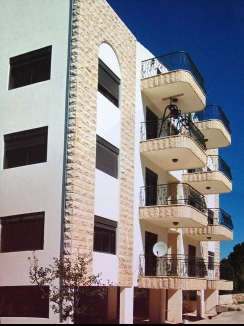 Sea-view building for sale in Ghine, Keserwan - photo 3