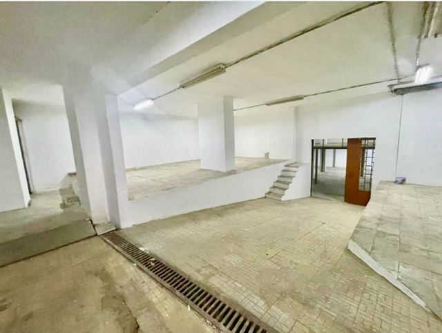 Store for sale in Zalka, Metn