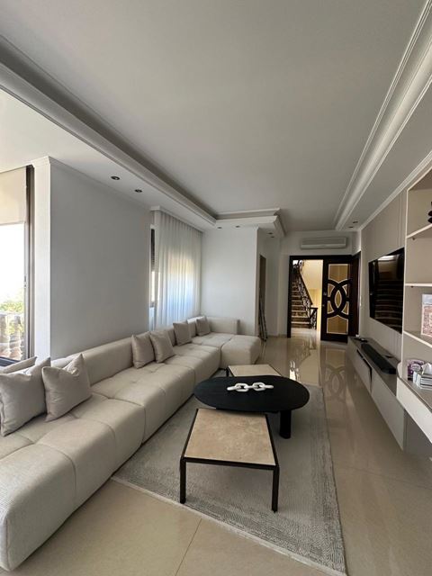 Villa with a garden for sale in Yarzeh, Baabda
