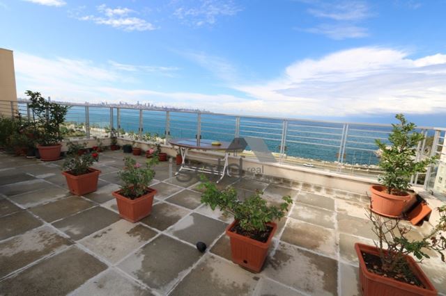 Sea-view apartment for sale in Dbaye, Metn